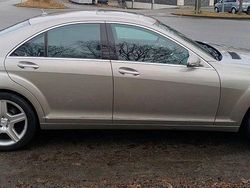 Grau Gebraucht 2007 Mercedes S320 Limousine | 17.999 € (Teuer)