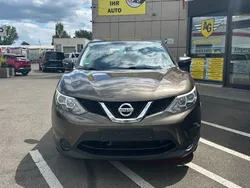 Braun Gebraucht 2014 Nissan Qashqai Visia SUV | 6.999 € (Fairer Preis)