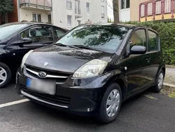 Schwarz Gebraucht 2009 Subaru Justy Kleinwagen | 2.100 € (Fairer Preis)