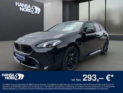 Schwarz / saphirschwarz (metallic) Gebraucht 2024 BMW 120 Performance Kleinwagen | 33.550 € (Fairer Preis)