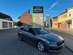 Graphitegrau metallic Neu 2025 Skoda Superb SportLine Kombi | 50.900 € (Teuer)