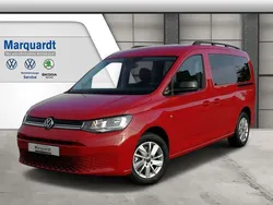 Rot Gebraucht 2022 VW Caddy Maxi Life Van / Kleinbus | 33.990 € (Etwas zu teuer)