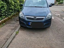 Blau Gebraucht 2006 Opel Zafira Van / Kleinbus | 2.499 € (Fairer Preis)