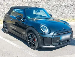Schwarz Gebraucht 2023 Mini Cooper Cabriolet Cabrio | 26.500 € (Guter Preis)