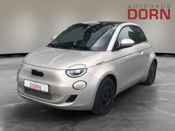 Beige Gebraucht 2025 Fiat 500e S Kleinwagen | 38.390 €