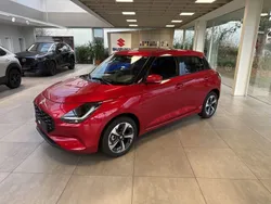 Burning red pearl Neu 2024 Suzuki Swift Comfort+ Kleinwagen | 18.661 €