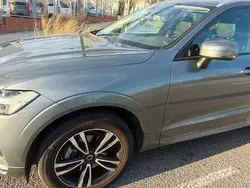 Grau Gebraucht 2019 Volvo XC60 Momentum SUV | 24.900 € (Superpreis)