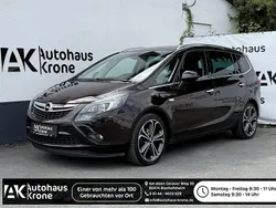 Braun Gebraucht 2012 Opel Zafira Tourer Innovation Van / Kleinbus | 9.990 € (Etwas zu teuer)
