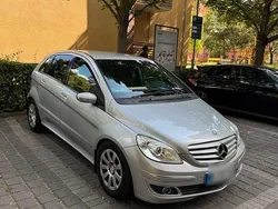 Silber Gebraucht 2005 Mercedes B180 Van / Kleinbus | 2.000 € (Guter Preis)