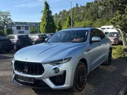 Arancio Gebraucht 2023 Maserati Levante SUV | 98.990 €