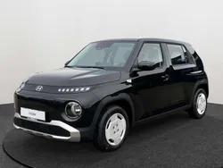 Grün Gebraucht 2025 Hyundai Inster Select Kleinwagen | 20.290 € (Superpreis)