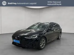 Agate black metallic Gebraucht 2023 Ford Focus ST-Line X Kombi | 19.890 € (Guter Preis)