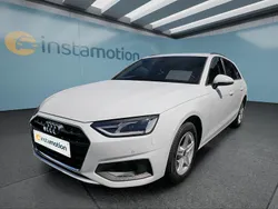 Weiß Gebraucht 2022 Audi A4 Kombi | 25.599 € (Guter Preis)