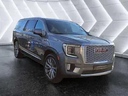 Grau Gebraucht 2022 GMC Yukon SUV | 85.249 € (Fairer Preis)