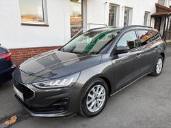 Grau Gebraucht 2022 Ford Focus Cool & Connect Kombi | 16.490 € (Fairer Preis)
