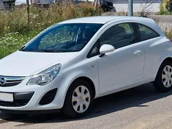 Weiß Gebraucht 2013 Opel Corsa Edition Kleinwagen | 3.100 € (Guter Preis)