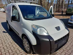 Weiß Gebraucht 2010 Peugeot Bipper Van / Kleinbus | 2.999 € (Fairer Preis)