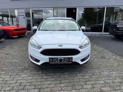 Frostweiß Gebraucht 2017 Ford Focus Business Edition Kombi | 9.890 € (Fairer Preis)