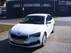 Weiß Gebraucht 2020 Skoda Scala Style Kleinwagen | 13.490 € (Guter Preis)
