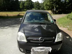 Schwarz Gebraucht 2003 Opel Meriva Van / Kleinbus | 785 € (Fairer Preis)