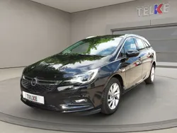 Schwarz Gebraucht 2017 Opel Astra Dynamic Kombi | 11.890 € (Fairer Preis)