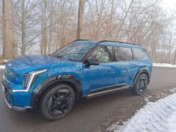 Blau Gebraucht 2025 Kia EV9 Launch Edition SUV | 66.000 € (Guter Preis)