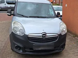 Silber Gebraucht 2014 Opel Combo Van / Kleinbus | 2.550 € (Guter Preis)