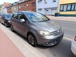 Grau Gebraucht 2006 VW Golf Plus Goal Van / Kleinbus | 1.400 € (Guter Preis)