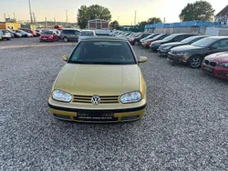 Gelb Gebraucht 1998 VW Golf Cabriolet Trendline Cabrio | 3.000 € (Guter Preis)