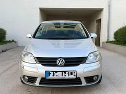 Silber Gebraucht 2009 VW Golf Plus Cross Highline Van / Kleinbus | 3.499 € (Superpreis)