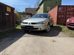 Gelb Gebraucht 2006 Renault Laguna II Limousine | 500 € (Superpreis)