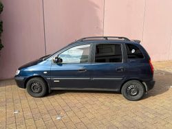 Blau Gebraucht 2005 Hyundai Matrix Van / Kleinbus | 1.250 €