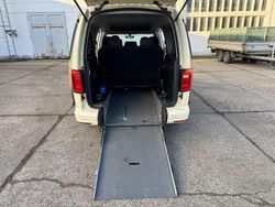 Beige Gebraucht 2018 VW Caddy Van / Kleinbus | 9.999 €