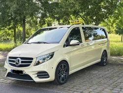 Schwarz Gebraucht 2018 Mercedes V250 AMG Van / Kleinbus | 32.300 € (Superpreis)