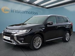 Schwarz Gebraucht 2021 Mitsubishi Outlander P-HEV SUV | 22.499 € (Fairer Preis)