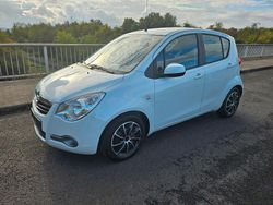 Weiß Gebraucht 2010 Opel Agila Edition Kleinwagen | 3.999 € (Etwas zu teuer)