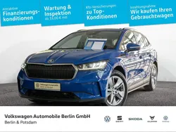 Blau Gebraucht 2021 Skoda Enyaq iV Loft SUV | 24.233 € (Guter Preis)