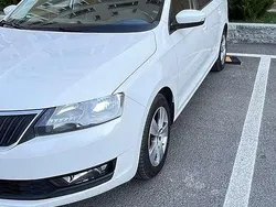 Weiß Gebraucht 2019 Skoda Rapid Limousine | 7.599 € (Fairer Preis)