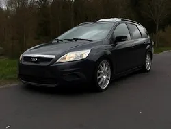 Grau Gebraucht 2008 Ford Focus Kombi | 1.200 € (Guter Preis)
