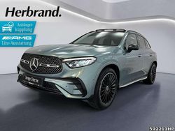 Metalliclack verdesilber Gebraucht 2024 Mercedes GLC220 AMG SUV | 59.970 € (Guter Preis)