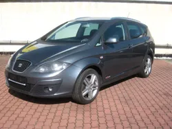 Grau Gebraucht 2013 Seat Altea XL Stylance Van / Kleinbus | 5.799 € (Etwas zu teuer)