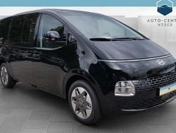 Schwarz Gebraucht 2025 Hyundai Staria Prime Van / Kleinbus | 49.990 € (Fairer Preis)