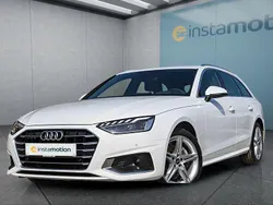 Weiß Gebraucht 2022 Audi A4 S-Line Kombi | 31.149 € (Fairer Preis)