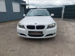Weiß Gebraucht 2010 BMW 320 Kombi | 5.900 € (Fairer Preis)
