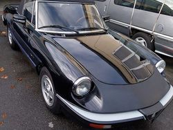 Schwarz Gebraucht 1986 Alfa Romeo Spider Cabrio | 21.500 €