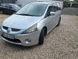 Silber Gebraucht 2005 Mitsubishi Grandis Intense Van / Kleinbus | 1.200 € (Guter Preis)
