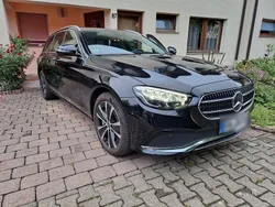 Schwarz Gebraucht 2021 Mercedes E300 Kombi | 33.900 € (Superpreis)