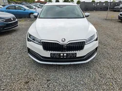 Weiß Gebraucht 2020 Skoda Superb Scout 4x4 Kombi | 18.500 € (Fairer Preis)