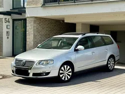 Silber Gebraucht 2010 VW Passat Sportline Limousine | 3.700 € (Fairer Preis)