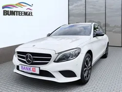 Weiß Gebraucht 2021 Mercedes C220 Limousine | 25.900 € (Guter Preis)